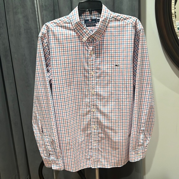 Vineyard Vines red white and blue plaid summer button down shirt - Picture 1 of 4